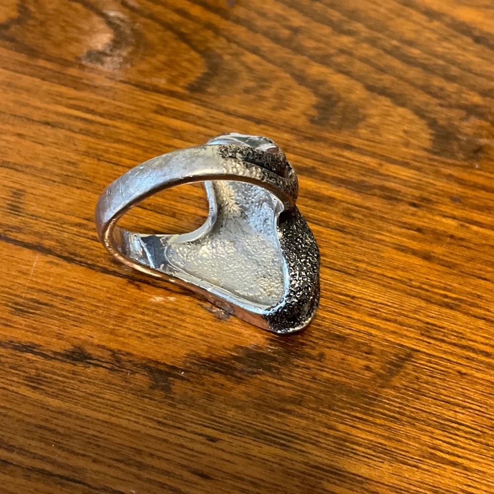 Textured Silver Ring - Picture 4 of 7